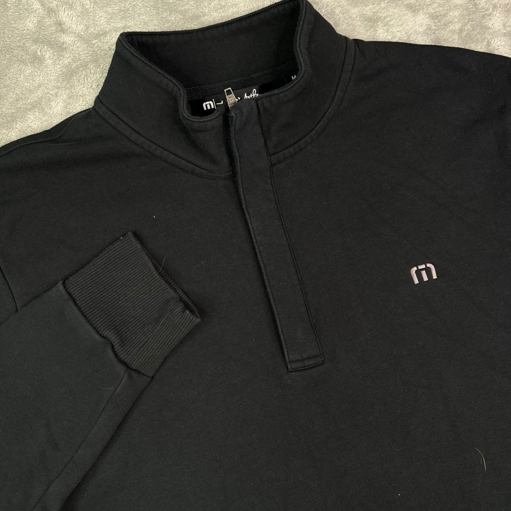Travis Mathew Quarter Zip Golf Pullover Men Medium Black Solid Fleece Sweatshirt